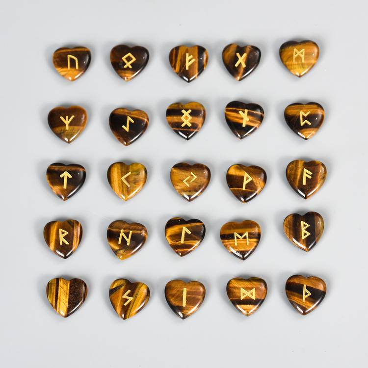 Love Guidance – Heart-Shaped Germanic Runes Set (24+1 Pieces)