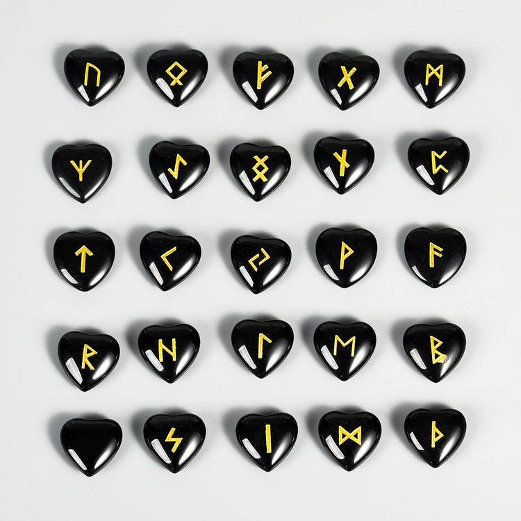 Love Guidance – Heart-Shaped Germanic Runes Set (24+1 Pieces)