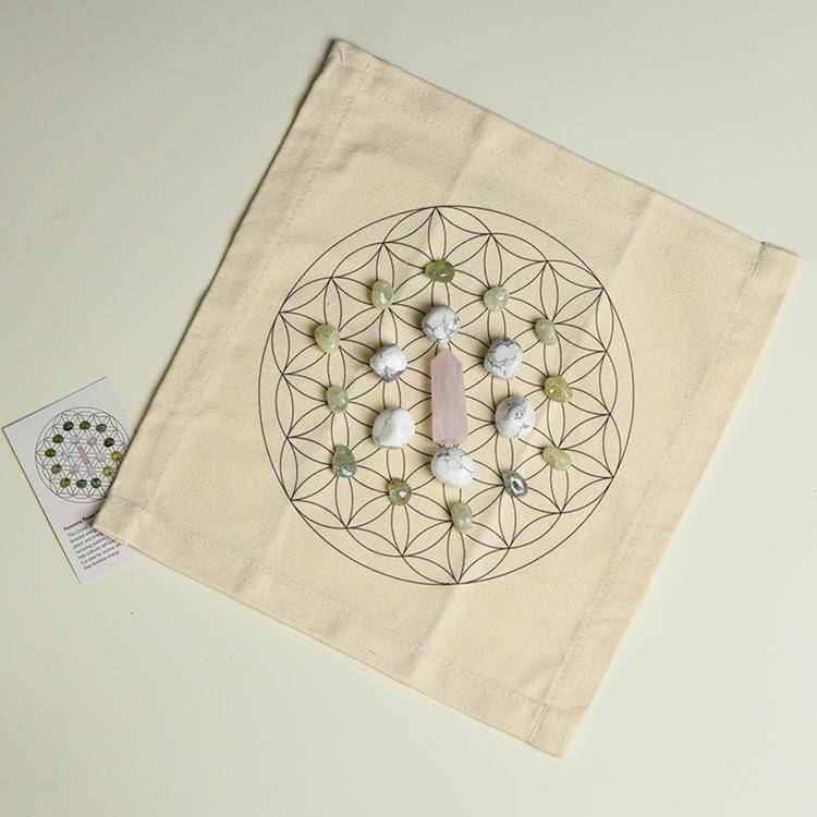Sacred Energy – Crystal Grid Set with Geometric Cloth (9 Intention Themes)
