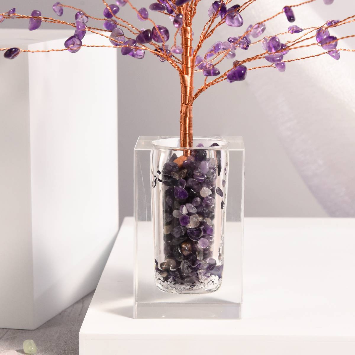Prosperity Flow – Crystal Wealth Tree in Glass Vessel